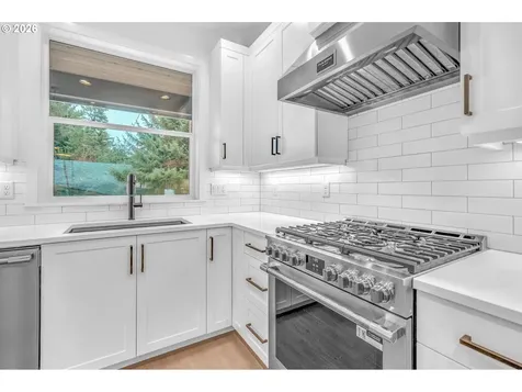 6471 SE Ramona Street Portland OR 97206