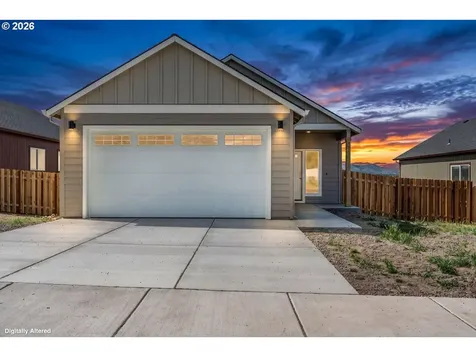 508 SW 6th Street Metolius OR 97741