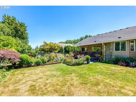 639 NE Meadow Drive Portland OR 97211