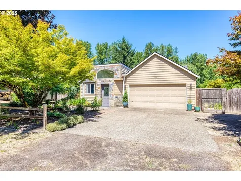 639 NE Meadow Drive Portland OR 97211
