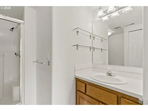 4710 SW 2nd Avenue Portland OR 97239