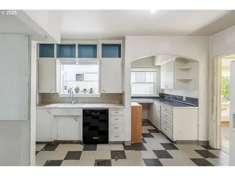 4024 SE 28th Avenue Portland OR 97202