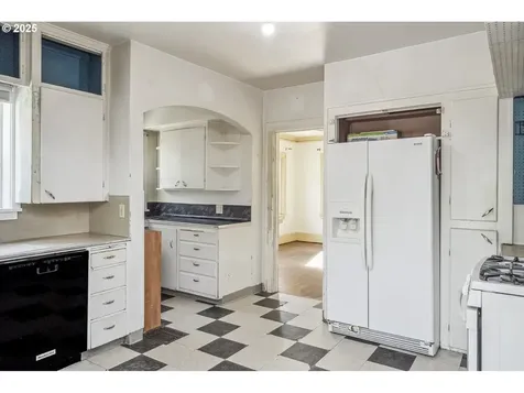 4024 SE 28th Avenue Portland OR 97202