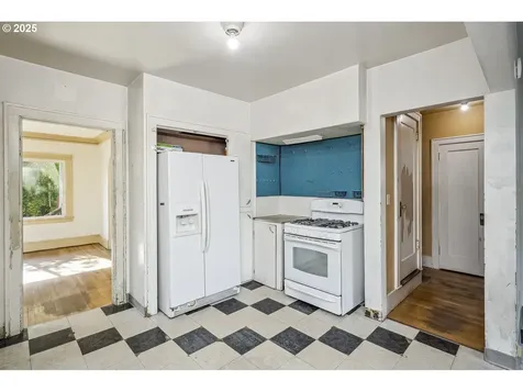 4024 SE 28th Avenue Portland OR 97202