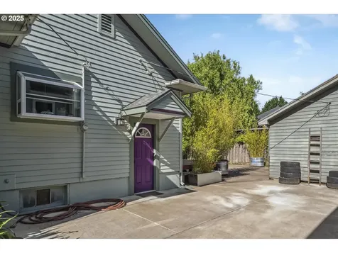 4024 SE 28th Avenue Portland OR 97202
