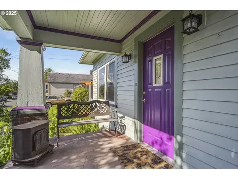 4024 SE 28th Avenue Portland OR 97202