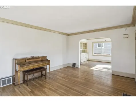 4024 SE 28th Avenue Portland OR 97202