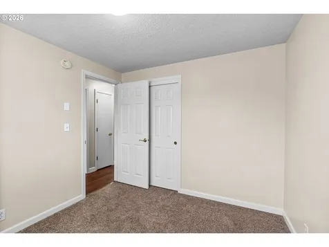657 61st Street Springfield OR 97478