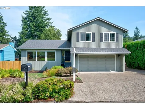 5219 Summit Street West Linn OR 97068