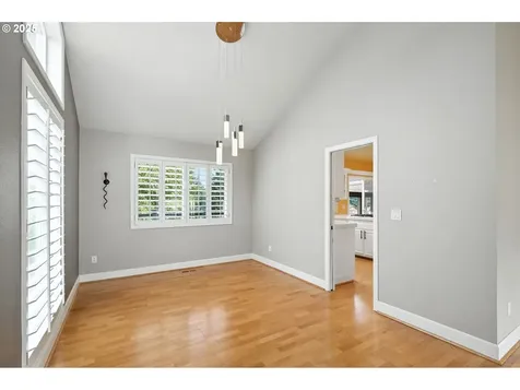 5219 Summit Street West Linn OR 97068
