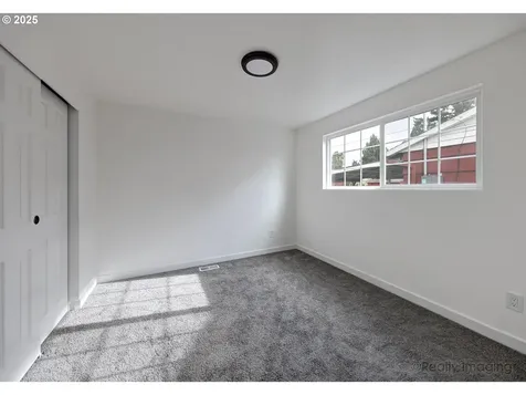 1710 SE 181st Avenue Portland OR 97233