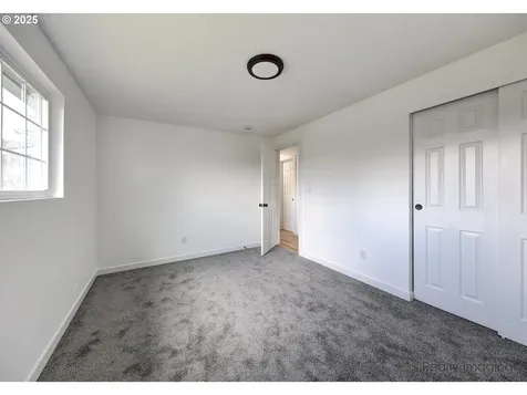 1710 SE 181st Avenue Portland OR 97233