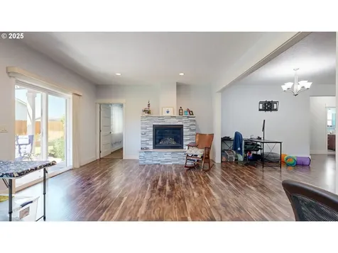 915 SW Coyote Drive Hermiston OR 97838