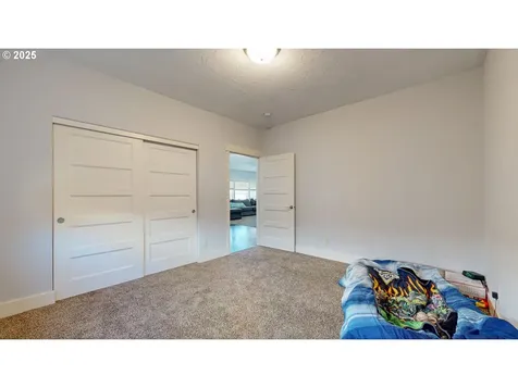 915 SW Coyote Drive Hermiston OR 97838