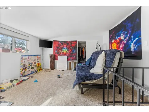 3105 SE 109th Avenue Portland OR 97266