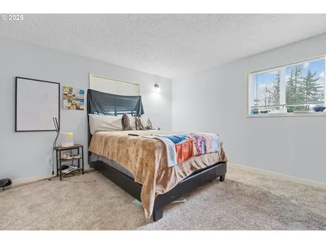 3105 SE 109th Avenue Portland OR 97266