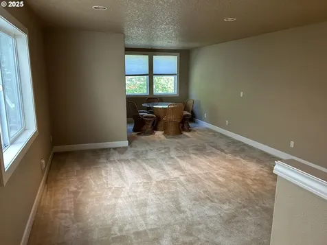11606 SE Aerie Crescent Road Happy Valley OR 97086