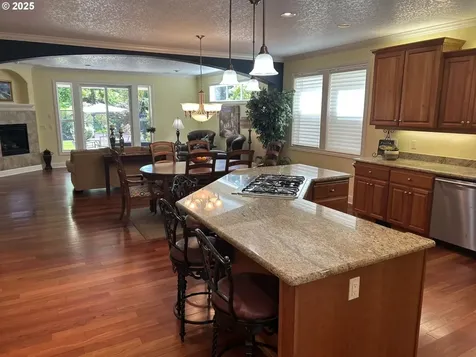 11606 SE Aerie Crescent Road Happy Valley OR 97086