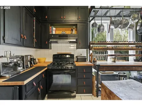 456 SE 6th Avenue Hillsboro OR 97123