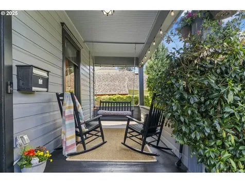 456 SE 6th Avenue Hillsboro OR 97123
