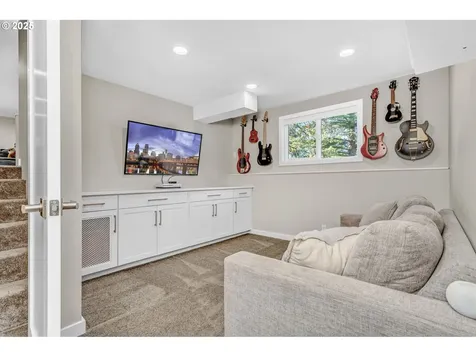 15935 SW Bull Mountain Road Portland OR 97224