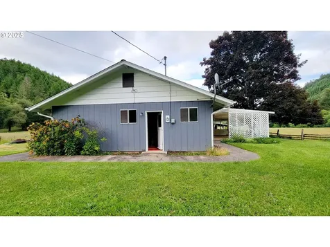2965 S Myrtle Road Myrtle Creek OR 97457