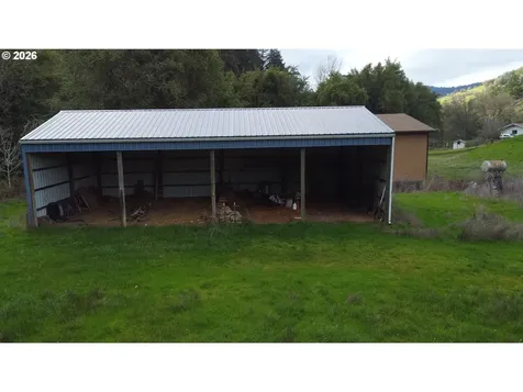 2965 S Myrtle Road Myrtle Creek OR 97457