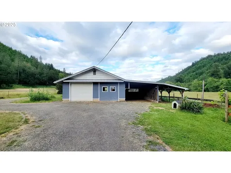 2965 S Myrtle Road Myrtle Creek OR 97457