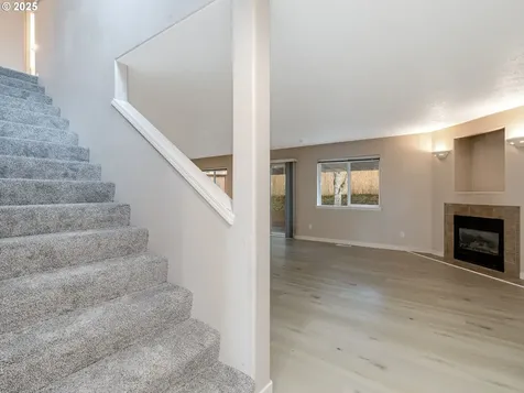 19058 Barrington Avenue Sandy OR 97055