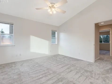 19058 Barrington Avenue Sandy OR 97055
