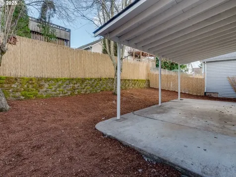 19058 Barrington Avenue Sandy OR 97055