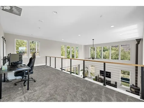 109 Stewart Spur 1 Kelso WA 98626