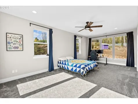 109 Stewart Spur 1 Kelso WA 98626