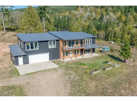 109 Stewart Spur 1 Kelso WA 98626