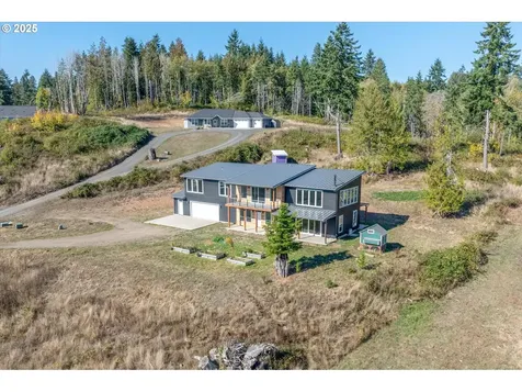 109 Stewart Spur 1 Kelso WA 98626