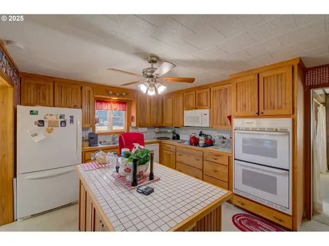 35539 Little Walluski Lane Astoria OR 97103