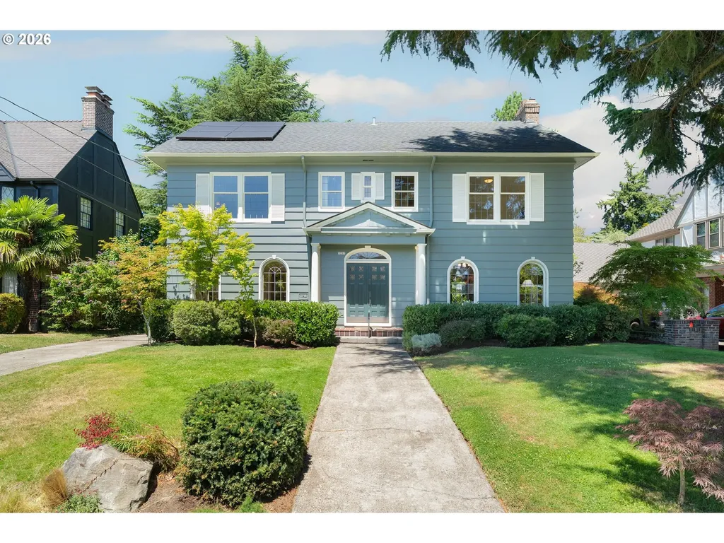 3257 NE Us Grant Place Portland OR 97212