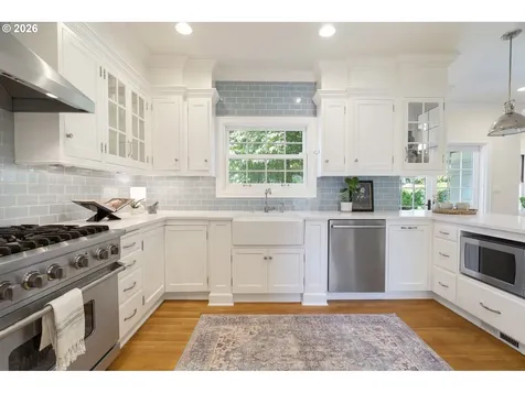 3257 NE Us Grant Place Portland OR 97212
