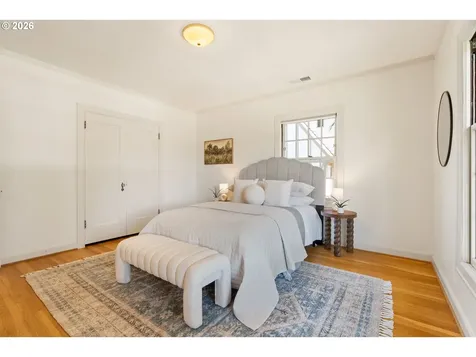 3257 NE Us Grant Place Portland OR 97212
