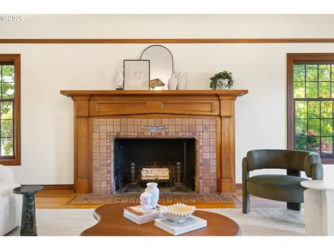 3257 NE Us Grant Place Portland OR 97212