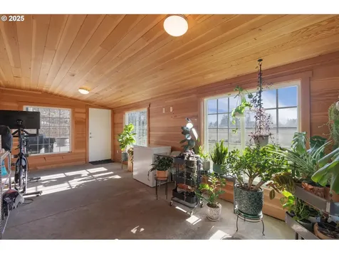 255 Rosewood Street Woodland WA 98674