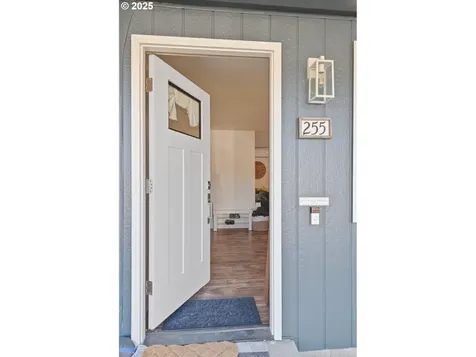 255 Rosewood Street Woodland WA 98674