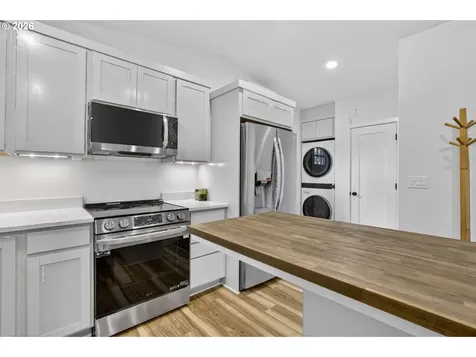 19330 Howell Street Gladstone OR 97027
