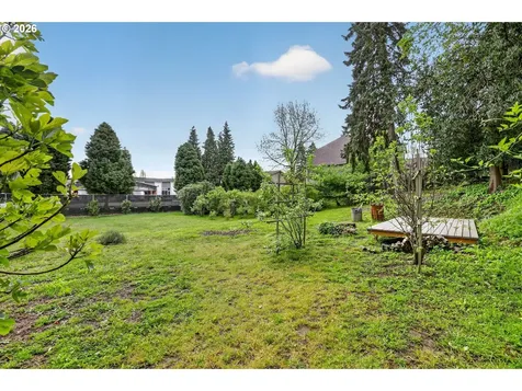 19330 Howell Street Gladstone OR 97027