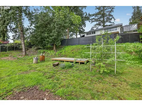 19330 Howell Street Gladstone OR 97027