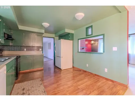 9302 NE 102nd Street Vancouver WA 98662