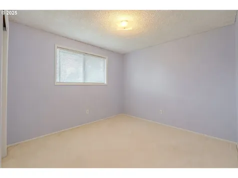 9302 NE 102nd Street Vancouver WA 98662