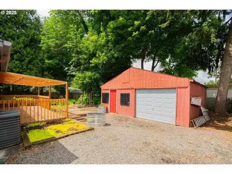 9302 NE 102nd Street Vancouver WA 98662