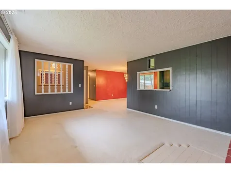 9302 NE 102nd Street Vancouver WA 98662