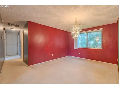 9302 NE 102nd Street Vancouver WA 98662